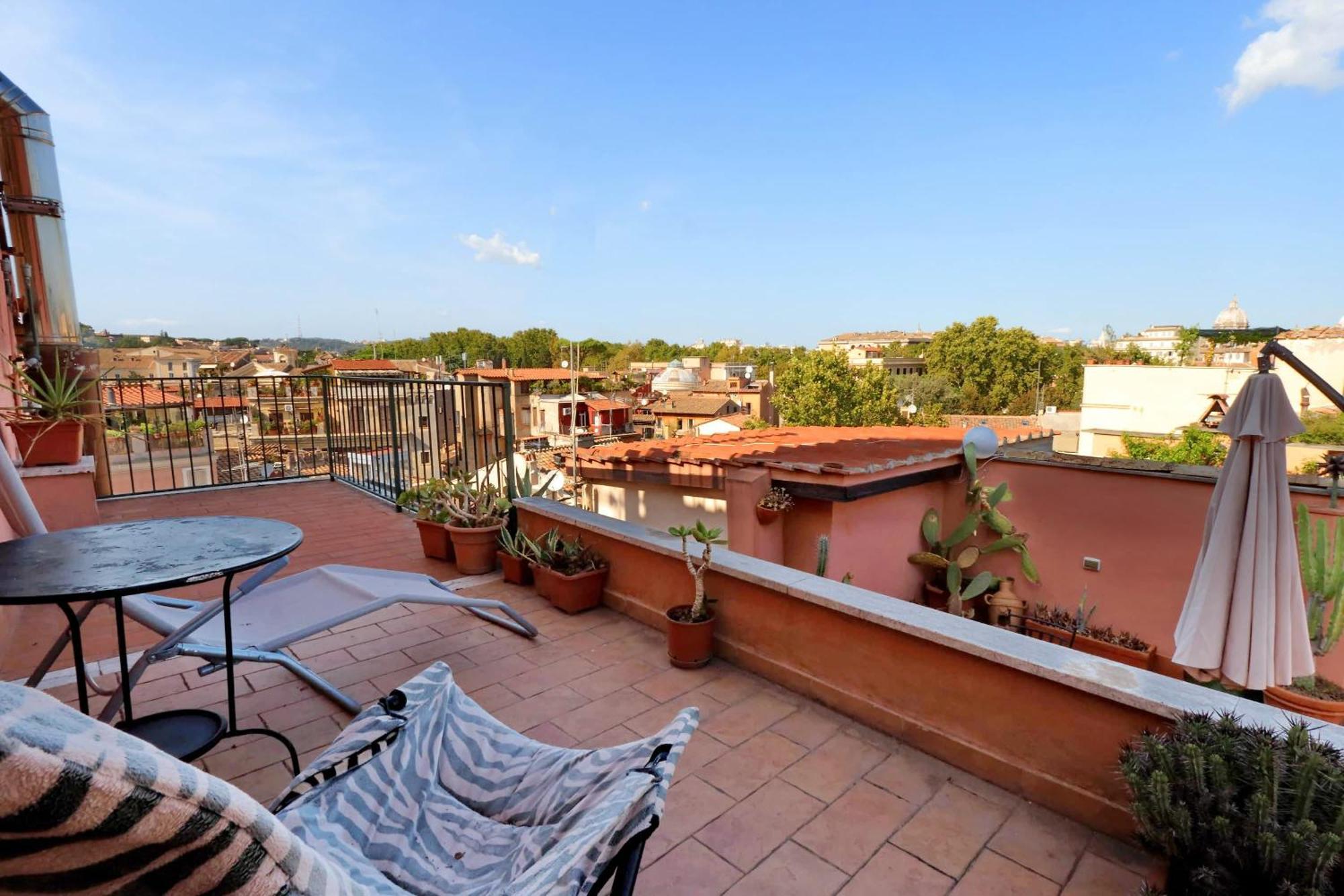 Appartamento Vicolo Del Cinque Penthouse | Romeloft *