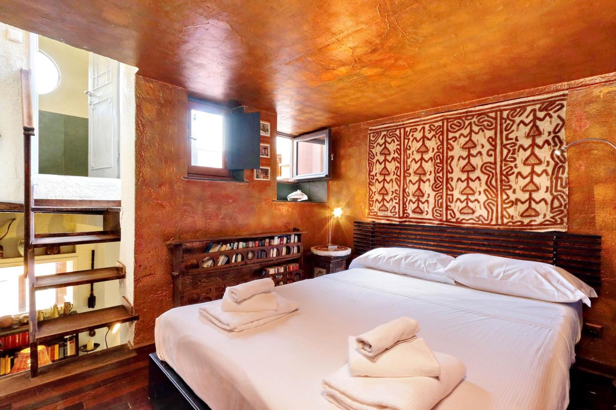 Appartamento Vicolo Del Cinque Penthouse | Romeloft